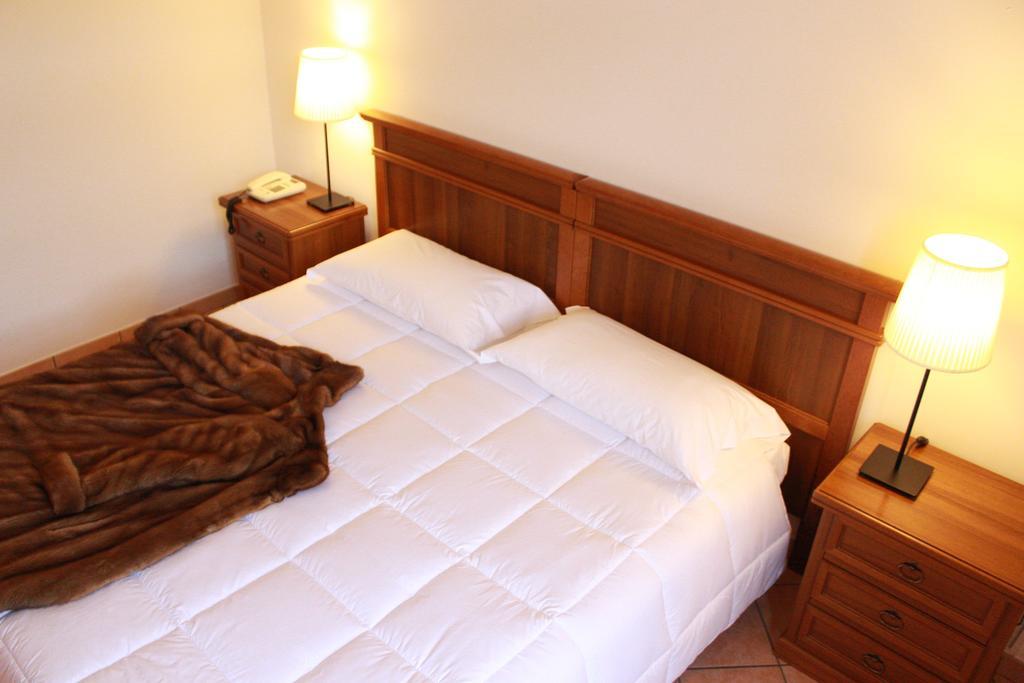 Hotel Portici Vicoforte Extérieur photo