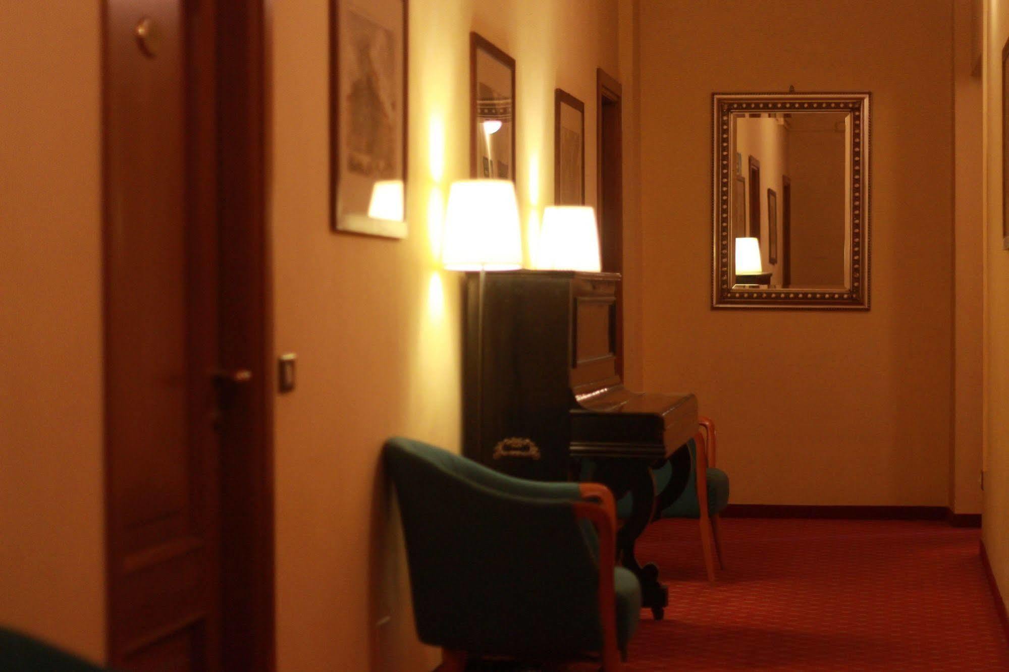 Hotel Portici Vicoforte Extérieur photo
