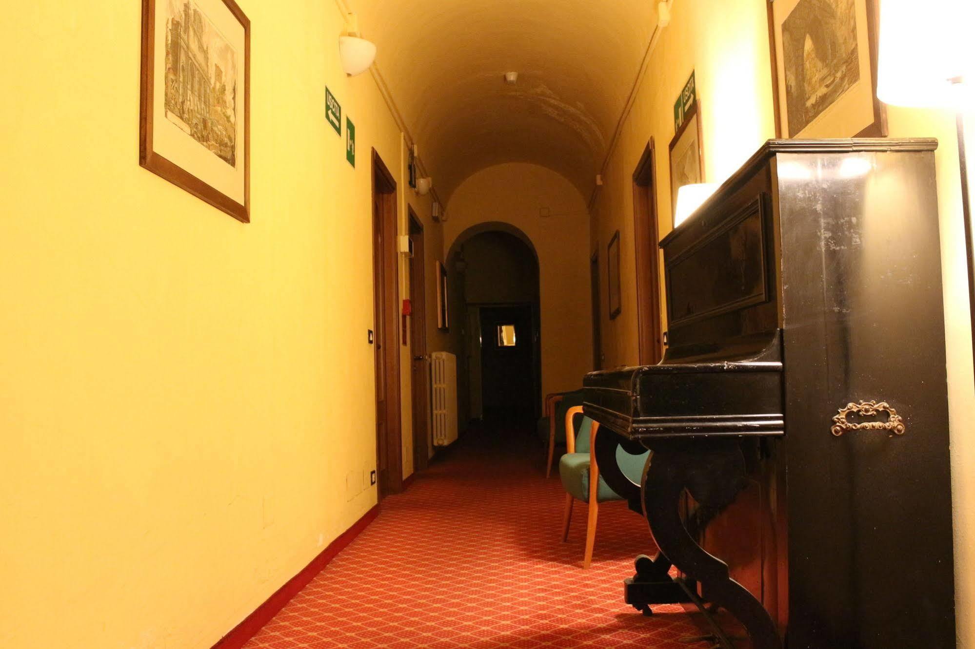Hotel Portici Vicoforte Extérieur photo