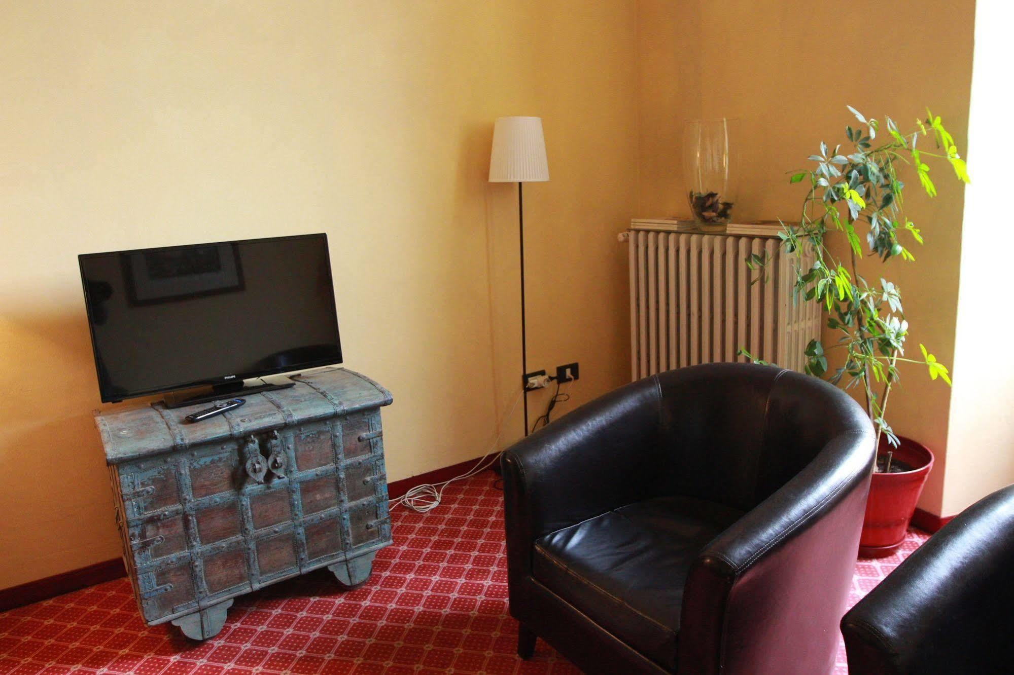 Hotel Portici Vicoforte Extérieur photo